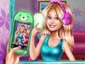 खेल Ellie Fab Selfie ऑनलाइन